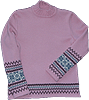 Розовый пуловер (увеличение)